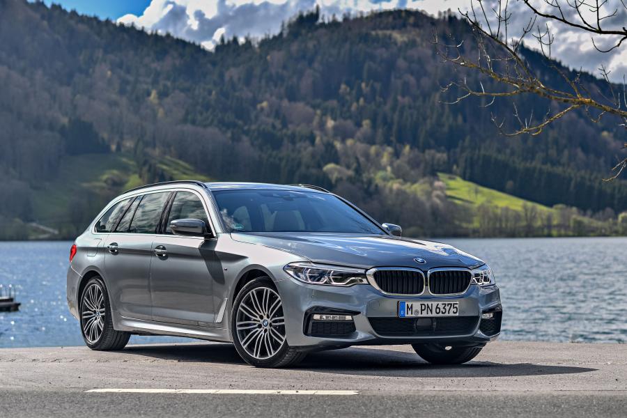  BMW 530d Touring M Sport 2017 года  (WW) (фото 16 из 40)